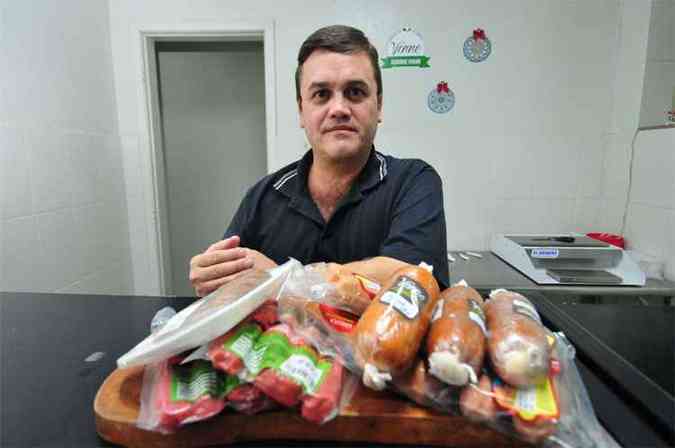 Cludio Bonetti, que investiu em aougue vegano, acredita que o medo de comer alimentos estragados pode mudar hbitos(foto: Alexandre Guzanshe/EM/D.A Press)