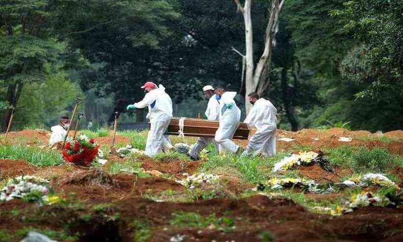 Fevereiro de 2021 foi o ms mais mortal da pandemia(foto: Reproduo/Agncia Brasil)