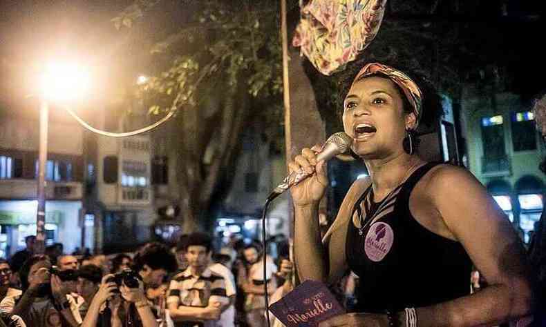 Marielle Franco e Anderson Gomes foram assassinados a tiros, por disparos de metralhadora 9mm, no Rio(foto: PSOL/Reproduo)