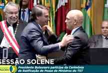Jair Bolsonaro volta a atacar TSE e cobrar voto auditado nas eleições