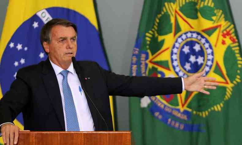 O presidente da Repblica, Jair Bolsonaro, participa de cerimnia de Modernizao de Normas de Segurana e Sade no Trabalho no Palcio do Planalto 
