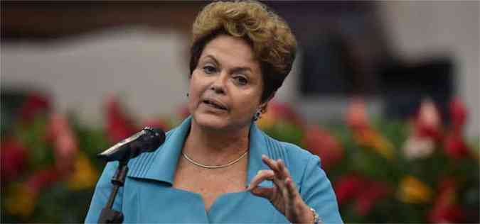 Uma agenda com lideranas evanglicas ser montada para a presidente Dilma Rousseff cumprir(foto: AFP PHOTO / NELSON ALMEIDA )