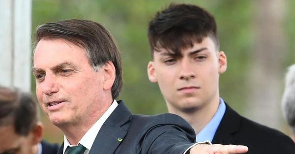 Bolsonaro já disse não ter certeza sobre inocência de filho 04 em investigações