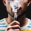 Jovem de 22 anos, usuário de vape, tem pulmão perfurado; entenda