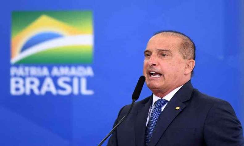 Lorenzoni pronunciamento