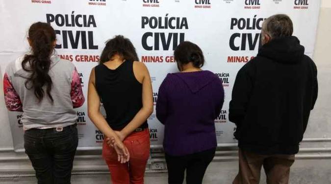 Os quatro detidos foram apresentados pela Polícia Civil(foto: Polícia Civil / Divulgação) Os quatro detidos foram apresentados pela Polícia Civil(foto: Polícia Civil / Divulgação)