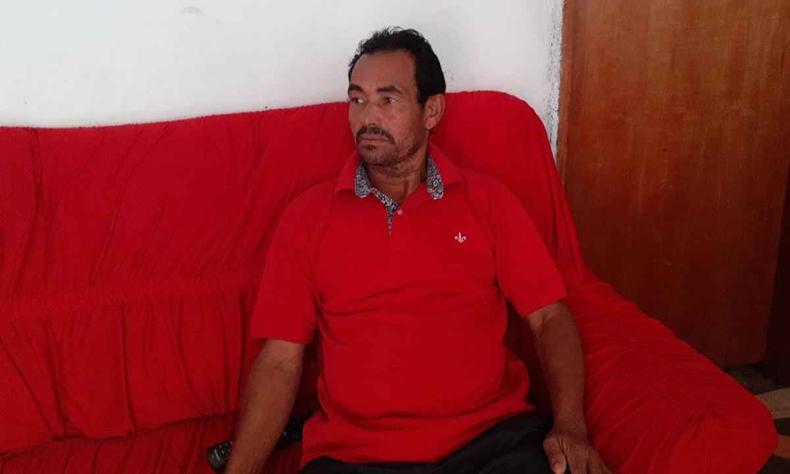 Mesmo agonizando de dor, Assis recebeu nova alta do médico responsável pela cirurgia: 'tudo beleza', teria dito o profissional da saúde(foto: Assis Fernandes/Arquivo pessoal) Assis Fernandes