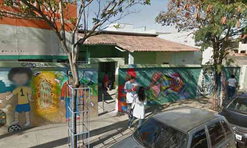 Fachada do centro de sade, no Bairro Vista Algre, em BH(foto: Google Street View/ Reproduo )