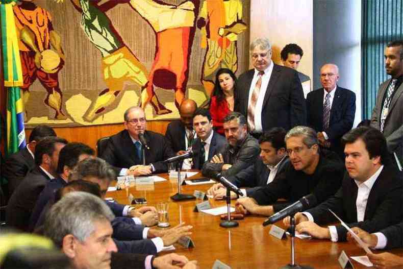 Eduardo Cunha (PMDB-RJ) se reuniu com lderes de partidos governistas e de oposio para informar quer vai esclarecer dvidas com o Supremo Tribunal Federal (foto: Chico Ferreira/Liderana do PSB na Cmara)