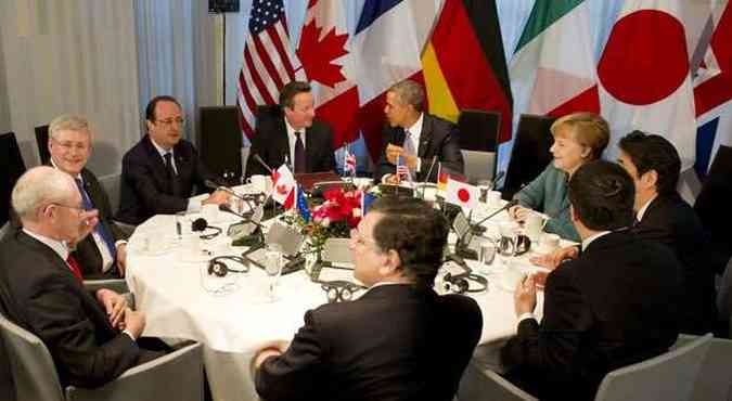 Lderes do G7 se reuniram em Haia, na Holanda, e decidiram suspender a Rssia(foto: ALAIN JOCARD/AFP )