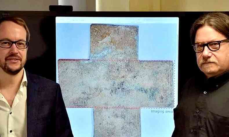 Pesquisadores decifraram mensagem inscrita em uma cruz funerária do século 16