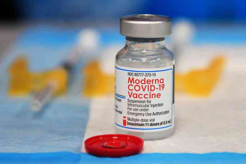Ampola de vacina da Moderna