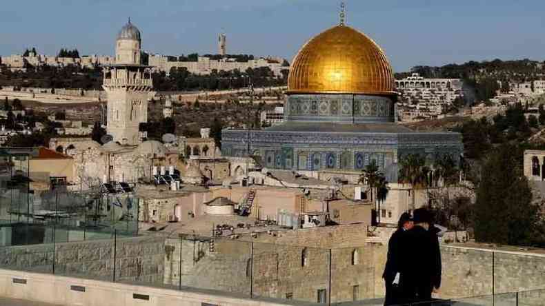 Localizada na parte antiga de Jerusalm, o Domo da Rocha  uma construo sagrada para o isl(foto: Reuters)
