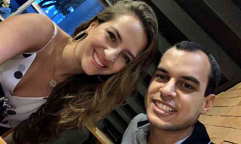 Os advogados Bianca Silva Rabelo e Lucas Batalha Marreiros esto noivos e organizam o casamento, marcado para setembro(foto: Arquivo Pessoal )