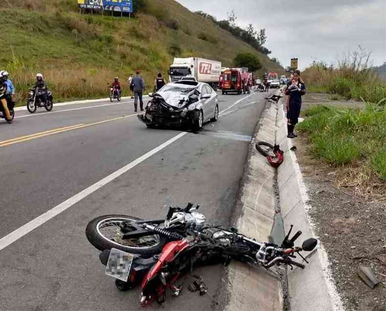 Ocorrncias envolvendo condutores de motocicletas tm aumentado nos ltimos anos no estado(foto: Bombeiros/divulgao -29/9/18)