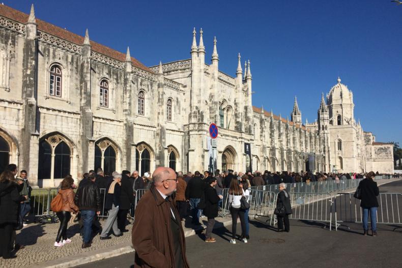 Especialistas apontam que o total de brasileiros vivendo em território luso poderá passar de 1 milhão nos próximos cinco anos(foto: Marieta Cazarré/Agência Brasil) Imagem de uma igreja em Portugal