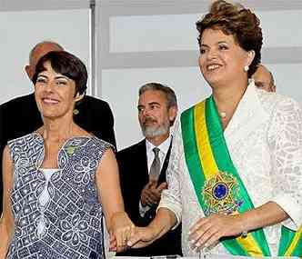 Ministra da Cultura, Ana de Hollanda, ao lado de Dilma Rousseff(foto: Roberto Stuckert Filho/PR 01/1/11)