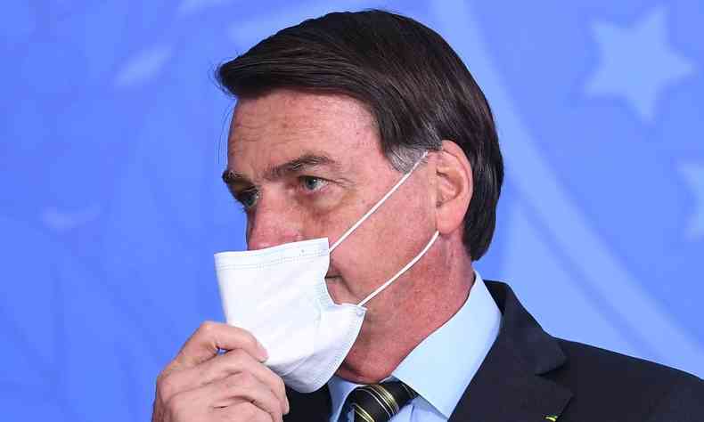 Logo aps Bolsonaro, brasileiros apontem 'todos os polticos' como culpados pela crise sanitria instalada no Brasil.(foto: EVARISTO SA / AFP)
