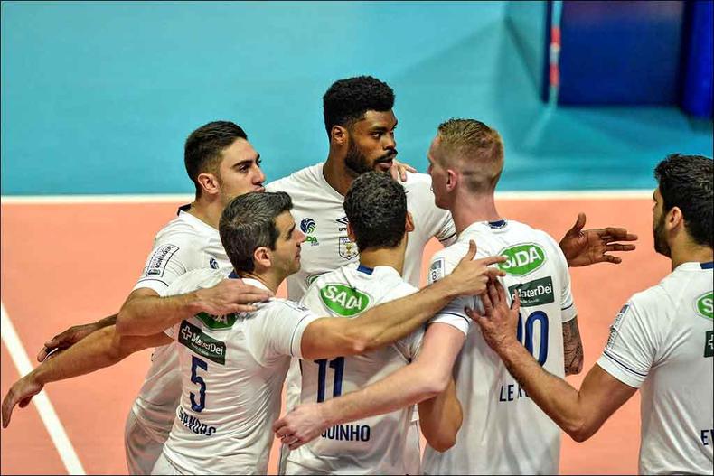 Equipe celeste venceu até com relativa facilidade fora de casa, depois de confronto duro em Contagem, fechando o mata-mata em 2 a 0(foto: Divulgação/Cruzeiro) Equipe celeste venceu até com relativa facilidade fora de casa, depois de confronto duro em Contagem, fechando o mata-mata em 2 a 0(foto: Divulgação/Cruzeiro)
