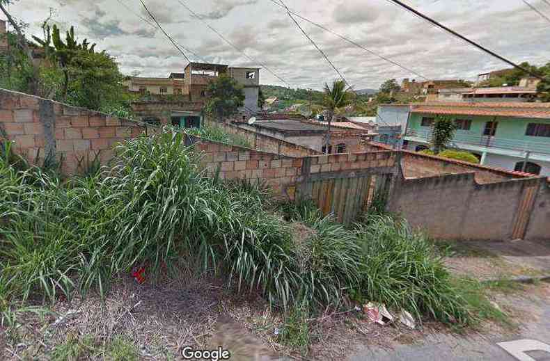 Tiroteio na Rua Janurio Eduardo dos Santos, em Betim, terminou com a morte de um suspeito de roubo de veculo(foto: Google Maps)