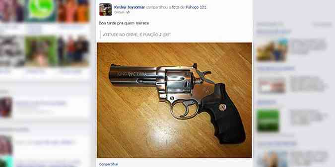 Um dos criminosos chegou a postar foto de uma arma e desejando boa tarde 