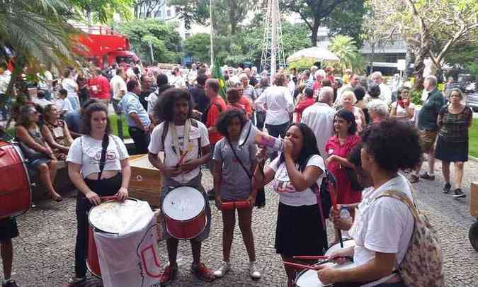 Manifestantes a favor de Lula querem que ele seja candidato a presidente(foto: Túlio Santos / EM / D.A. Press)