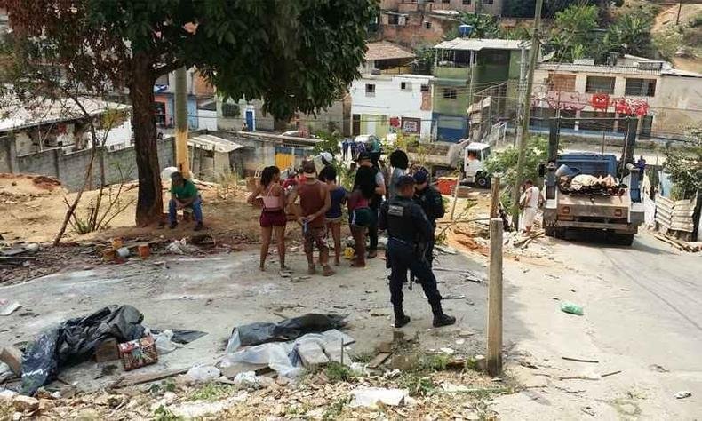 Ao tem o apoio de guardas municipais de BH(foto: Paulo Filgueiras/EM/DA Press)