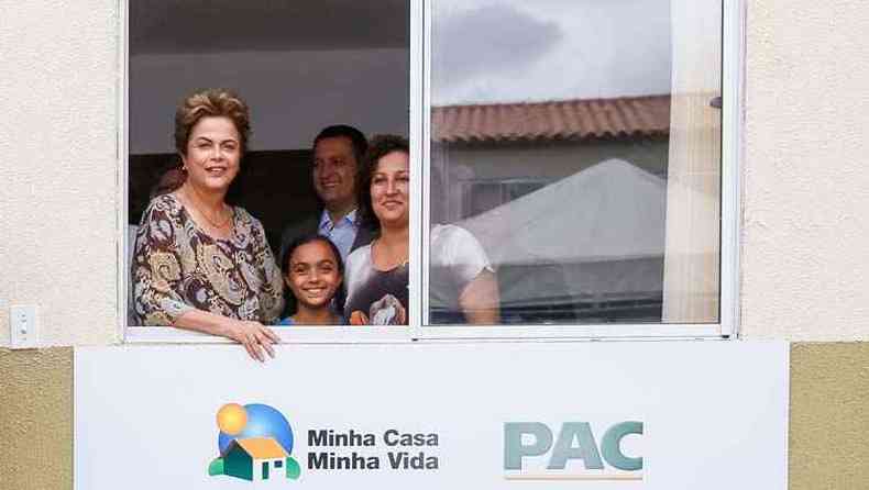 Dilma participou nesta sexta-feira da cerimnia de entrega de 1.480 Unidades unidades do Minha casa, minha vida, em Juazeiro, na Bahia(foto: Roberto Stuckert Filho/PR)
