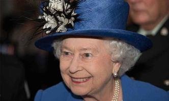 (foto: AFP PHOTO / POOL / LEON NEAL )