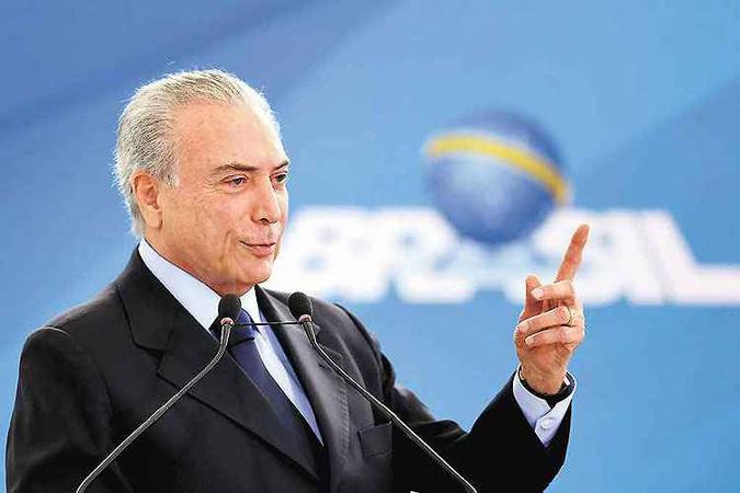Nota divulgada na internet relata que mercado reagiu de forma positiva a Temer no poder(foto: Evaristo Sá/AFP - 5/10/16) Nota divulgada na internet relata que mercado reagiu de forma positiva a Temer no poder(foto: Evaristo Sá/AFP - 5/10/16)