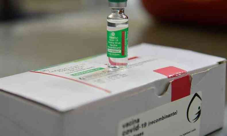 Cerca de 3,1 mil pessoas j teriam recebido a primeira dose da vacina em Contagem, segundo a Prefeitura(foto: Fbio Silva/Prefeitura Municipal de Contagem/Divulgao)