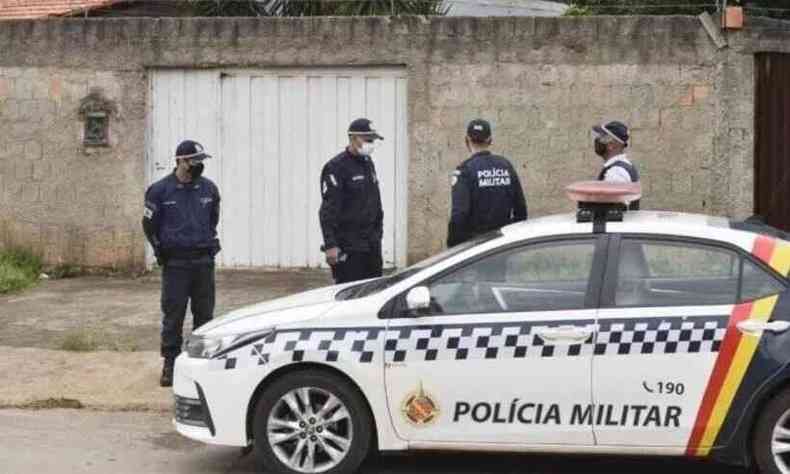 policiais de viatura