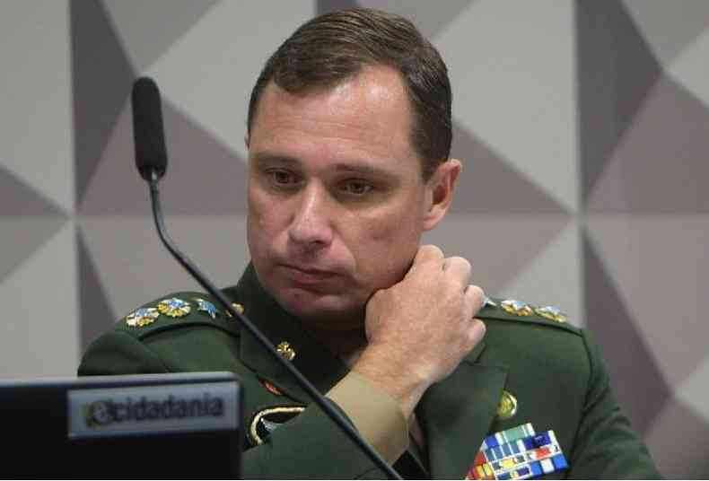 O tenente-coronel Mauro Cid em depoimento na CPMI: ele deve ser chamado novamente  comisso ante as informaes prestadas pelo Coaf