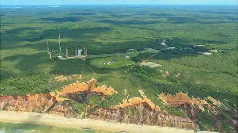 Localizao de Alcntara, prxima  linha do Equador, permite economia de 30% no combustvel usado para lanar foguetes(foto: Ministrio da Defesa)