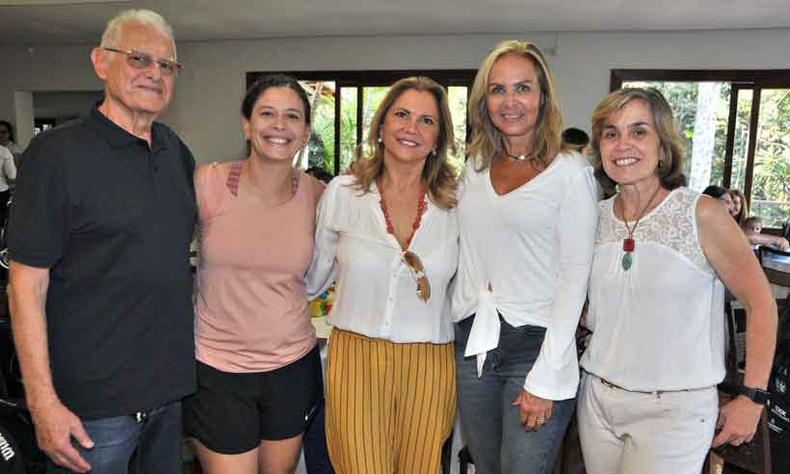 Os tenistas Lazaro Santana, Adryze Santana, Maria Luiza Dias, Cláudia Machado e Paula Mafra(foto: marcos vieira/em/d.a press) Os tenistas Lazaro Santana, Adryze Santana, Maria Luiza Dias, Cláudia Machado e Paula Mafra(foto: marcos vieira/em/d.a press)