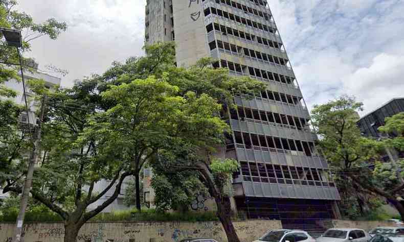 Antigo prdio do Dnit, na Avenida Prudente de Morais, foi citado por Kalil para privatizao(foto: Reproduo/Google Street View)