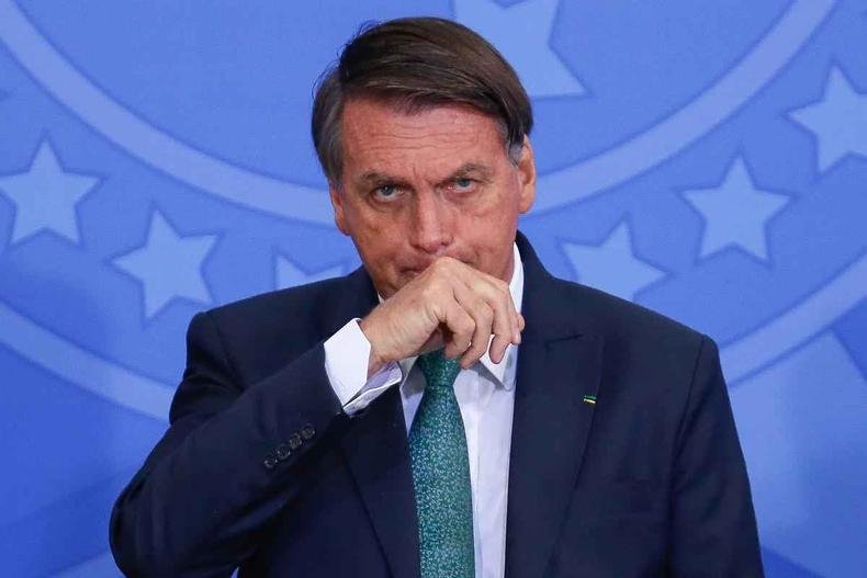 Governo Bolsonaro tem índice de desaprovação maior que em novembro, aponta pesquisa(foto: Sefgio Lima/AFP) Bolsonaro no Palácio