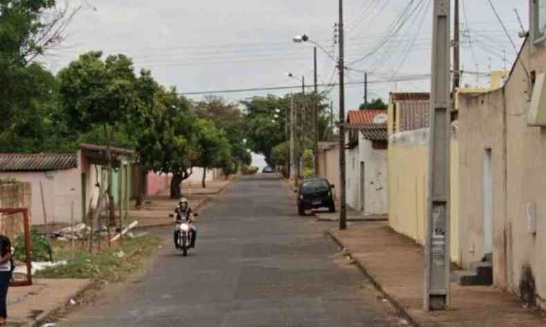 Atropelamento aconteceu na rua Chapada Diamantina, no So Jorge(foto: Reproduo/Google Street View)