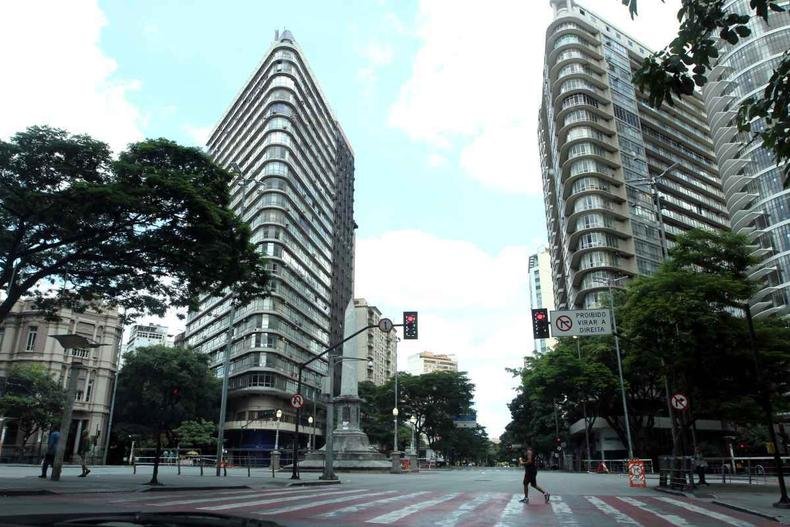 Belo Horizonte registrou um decr�scimo de 0,64% para 0,55% no IPC-S(foto: Jair Amaral/EM)