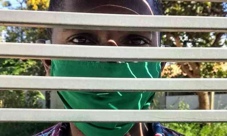 O quilombola Danilo Candombe denuncia o governo federal por negar auxílio emergencial(foto: Arquivo pessoal)