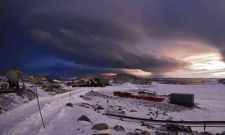 Base australiana na Antrtica, onde o vrus corona ainda no chegou(foto: TODOR IOLOVSKI / AUSTRALIAN ANTARCTIC DIVISION / AFP)