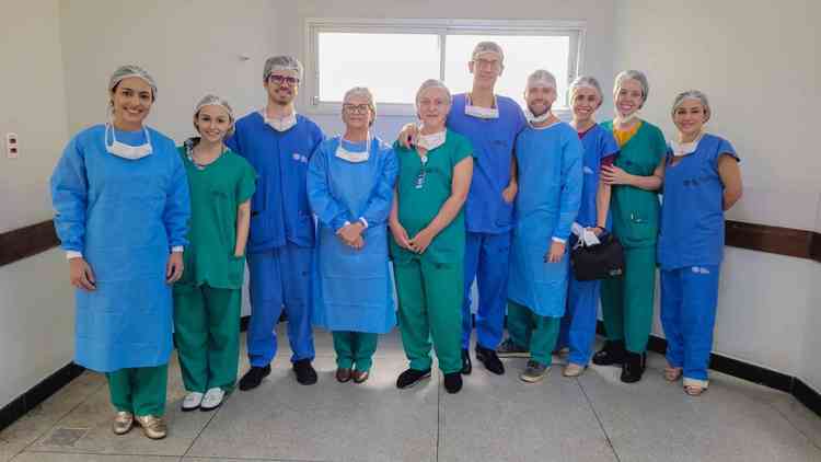 Equipe responsvel pelo implante coclear na Santa Casa BH