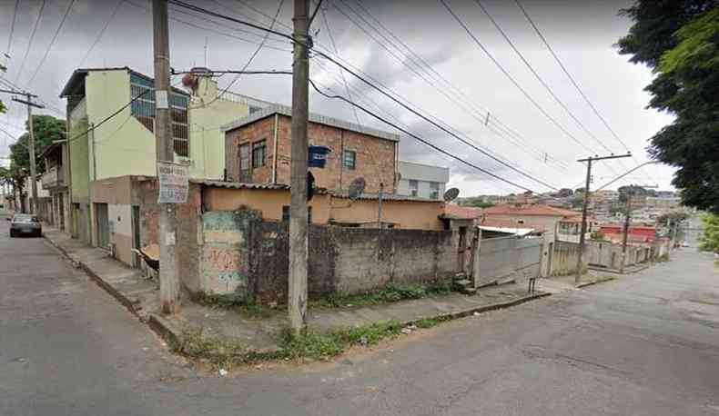 Depois de matar a mulher, homem perseguiu o filho dela de 16 anos na Vila Prola(foto: Reproduo/Google Streetview)