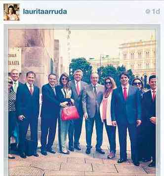 Laurita Arruda, mulher do presidente da Cmara, Henrique Eduardo Alves, e parlamentares durante viagem  Russia(foto: Reproduo)