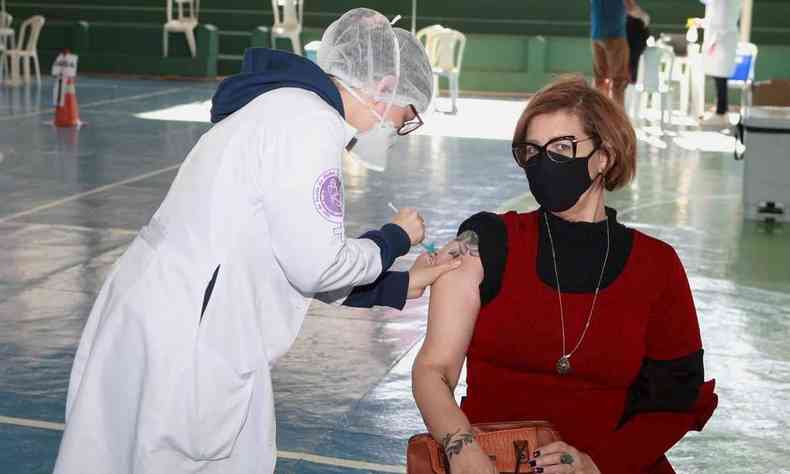 Vacinao j ultrapassou 70% da populao em Uberlndia