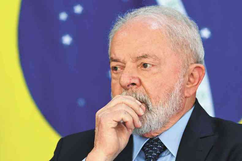 Lula diz na carta que o mundo se aproxima de conflito polarizado nos moldes da Guerra Fria 