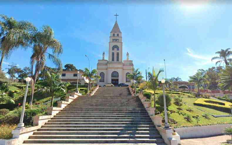 Igreja São José de Ressaquinha