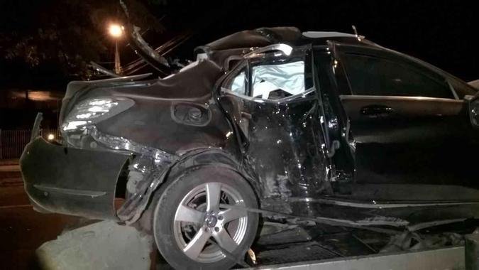 Acidente aconteceu na Avenida �lvares Cabral, no sentido Avenida do ContornoLeonardo Alvarenga Santos/Divulga��o