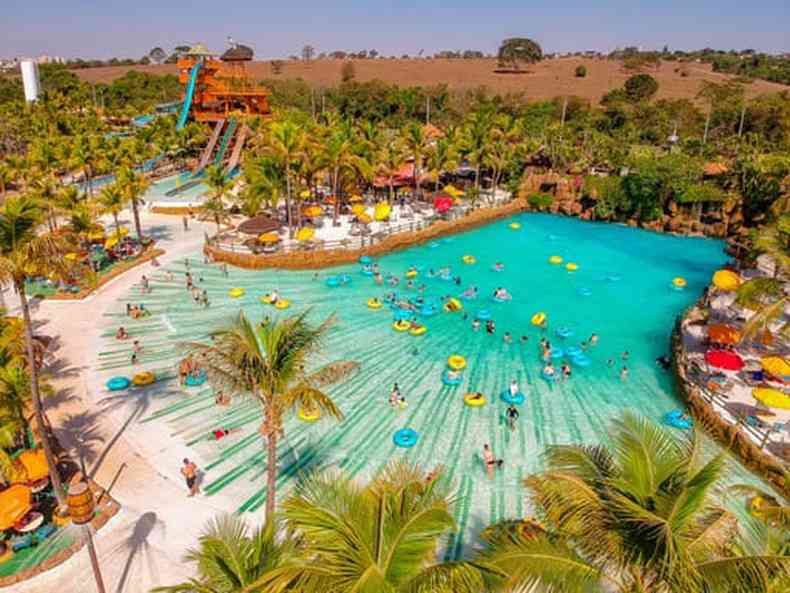 6 parques aquáticos de Minas Gerais para você espantar o calor