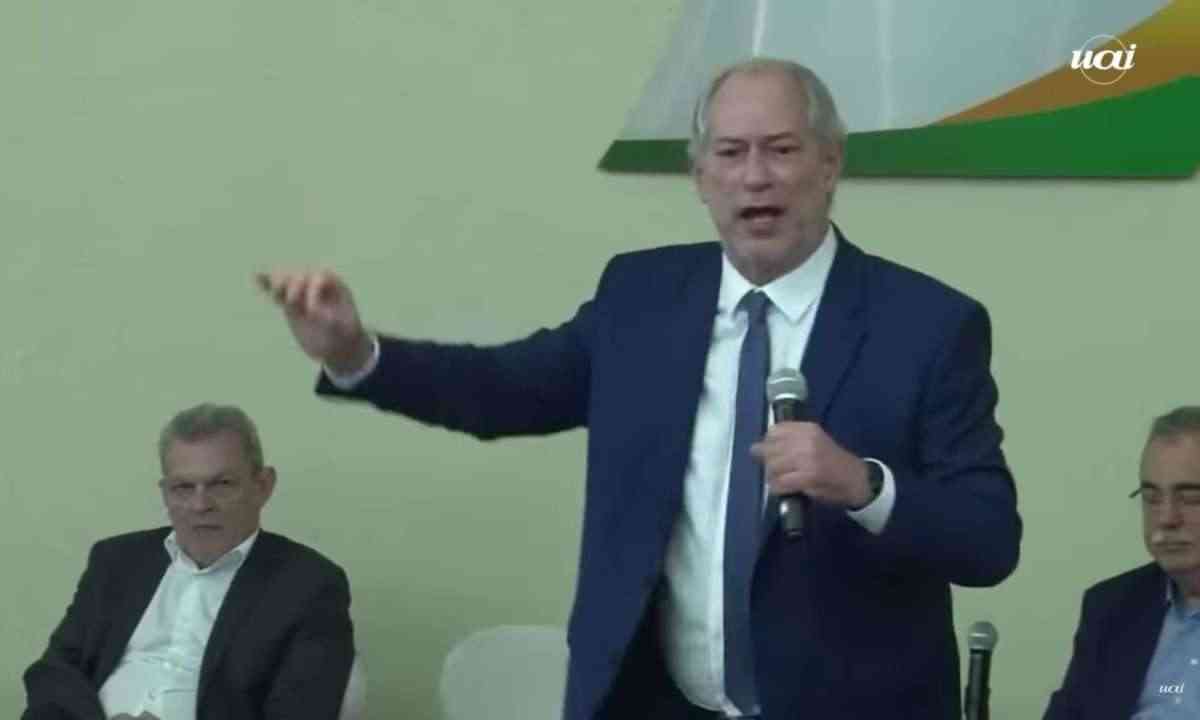 Ciro Gomes Est todo mundo roubando no governo Lula Politica